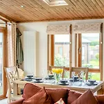3 Bed In Whitby Oc-wa057 山林小屋 *