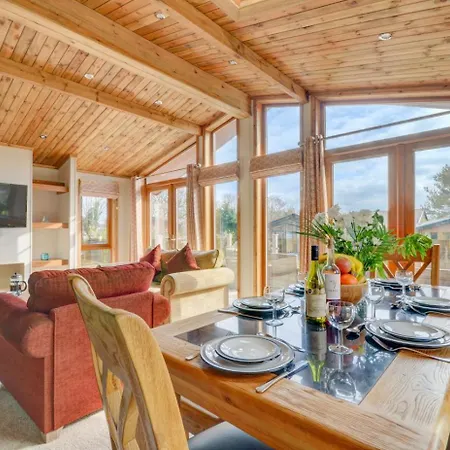 別荘 3 Bed In Whitby Oc-Wa057 ランズウィック