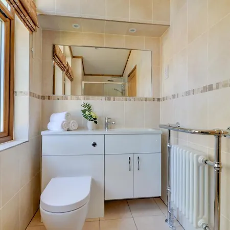 3 Bed In Whitby Oc-Wa057 別荘 *