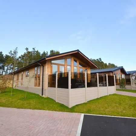 3 Bed In Whitby Oc-wa057