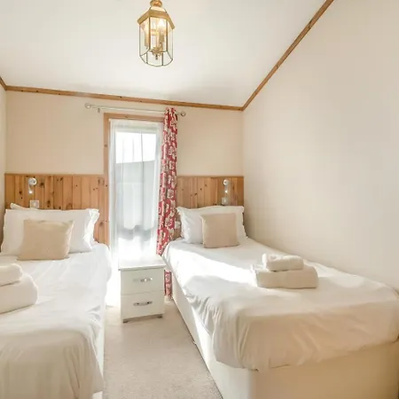 Lodge 3 Bed In Whitby Oc-wa057