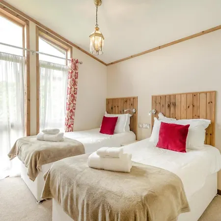 Lodge 3 Bed In Whitby Oc-wa057 *