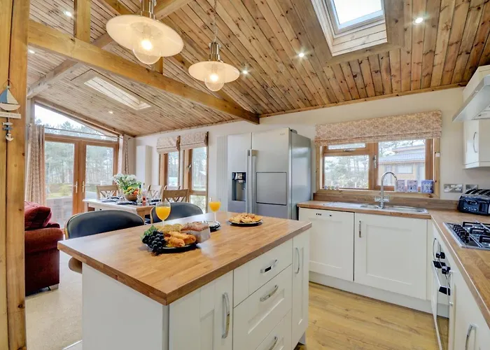 3 Bed In Whitby Oc-wa057