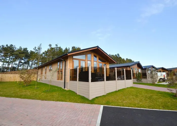 3 Bed In Whitby Oc-wa057